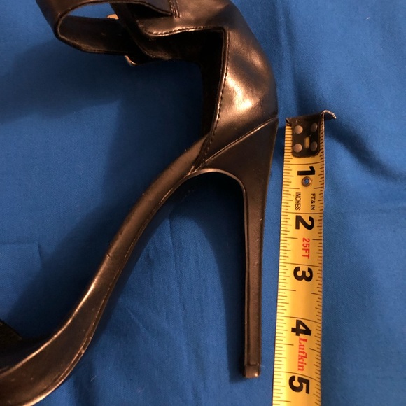 Steve Madden heels - Picture 7 of 8